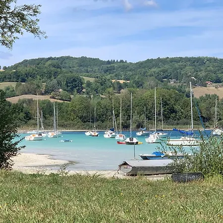 Maison Du Bonheur, * Le Pin (Isere)