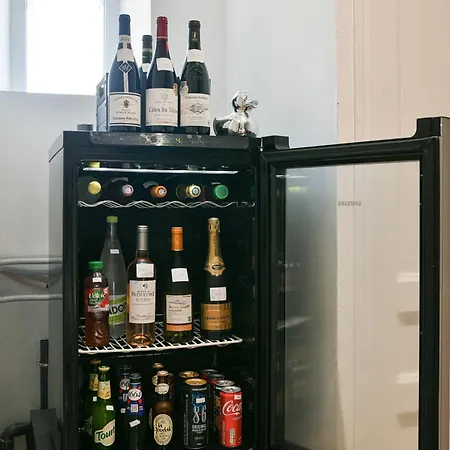 Maison Du Bonheur, *