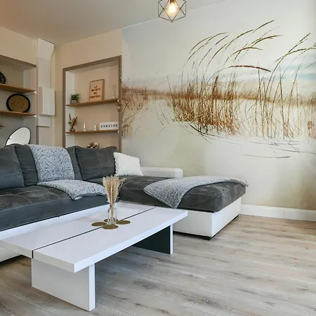 Maison Du Bonheur, Le Pin (Isere)