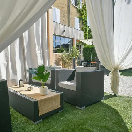 Maison Du Bonheur, Tatil Evi *